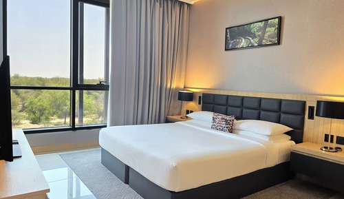 Mirdif Suite with Kitchen