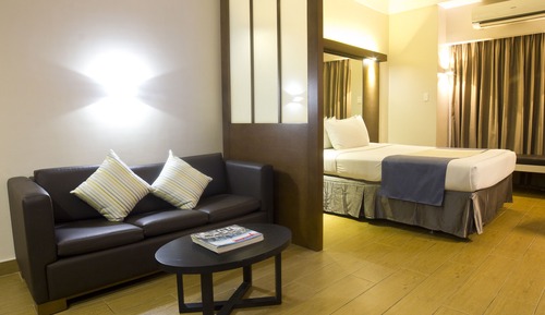 Suite, 1 Queen Bed, Non Smoking