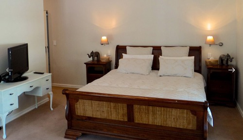 Garden King Suite