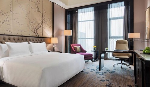 Executive Room, 1 King Bed