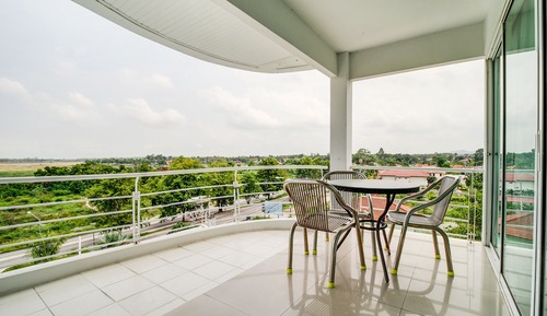Deluxe Twin Room, Pool View