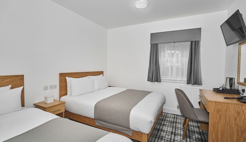 Standard Apartment, Multiple Beds, Non Smoking, Balcony