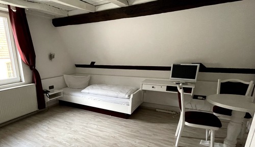 Standard Twin Room, Private Bathroom, Garden View (Twinnbed)