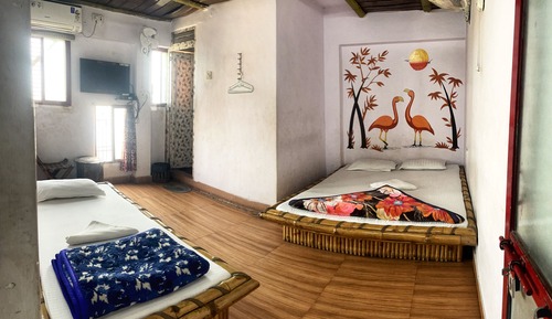 Triple Bed Room with River view