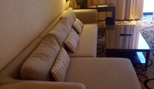 Studio Suite, 1 King Bed with Sofa bed, Non Smoking
