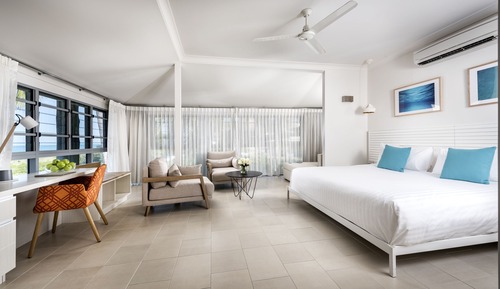 Bayside Premier Suite