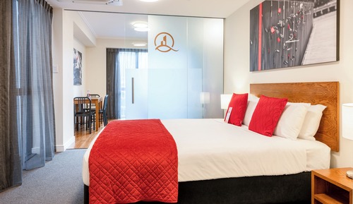 Executive Suite, 1 Bedroom, Non Smoking (North)