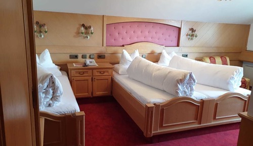 Triple Room, Private Bathroom (Balcony)