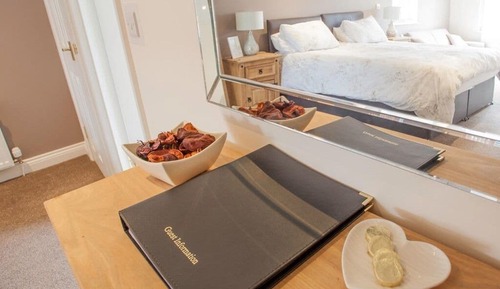 Double or Twin Room, Ensuite