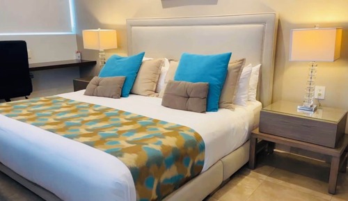 Luxury Suite, 1 Bedroom, Hot Tub, Ocean View