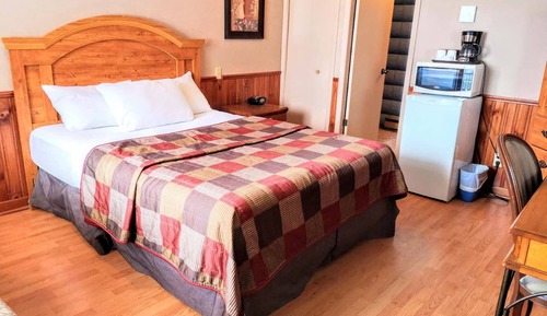 Superior Room, 1 Queen Bed