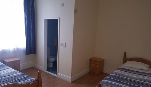 Triple Room, Shared Bathroom