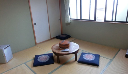 Japanese Style Quadruple Room, Shared Bathroom