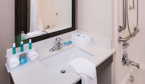 Suite, 2 Queen Beds, Accessible (Communication, Mobility Tub)