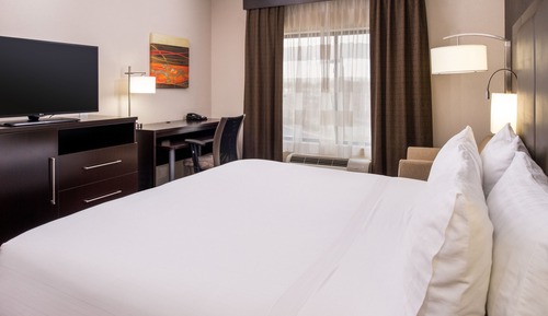 Standard Room, 1 King Bed
