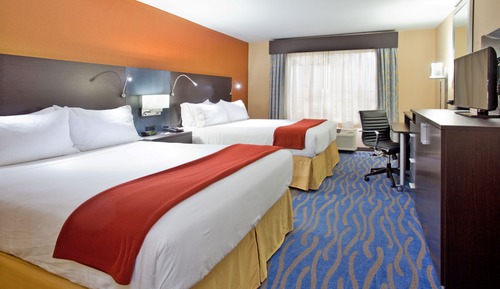 Suite, 2 Queen Beds, Accessible (Communication)