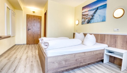 Traditional Double Room, Accessible