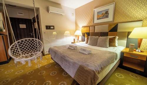 Classic Twin Room