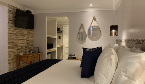 Studio Suite, Hot Tub, Sea View