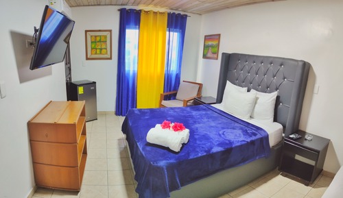 Economy Room