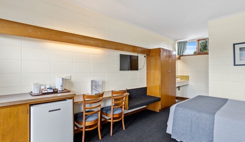 Standard Upstairs Queen Room