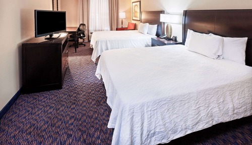 Two Queen Beds