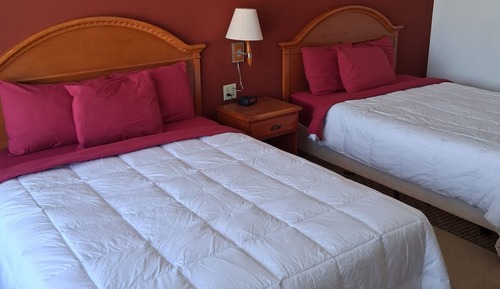 Deluxe Room, 2 Queen Beds, Non Smoking