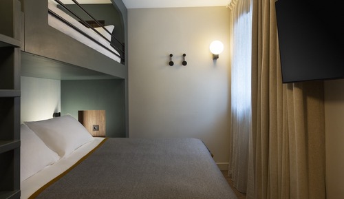 Premium Apartment