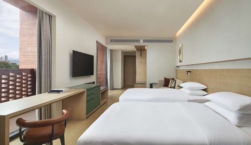 Room, Multiple Beds, Corner