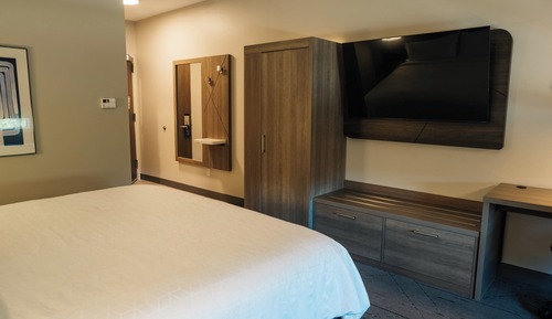 Standard Room, 1 King Bed