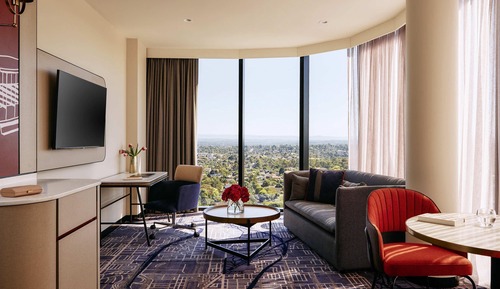 Suite, 1 King Bed