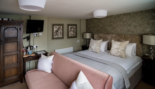 Family Suite, Accessible, Ensuite (Deluxe)