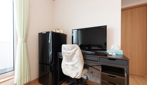 Twin Room Deluxe (Non-Smoking)