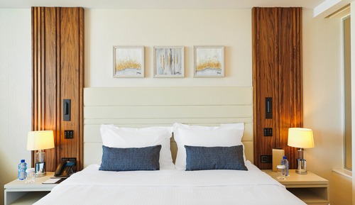Junior Suite, Pool View