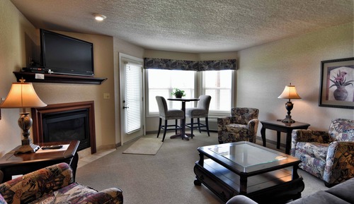 Condo, 1 King Bed with Sofa bed, Patio