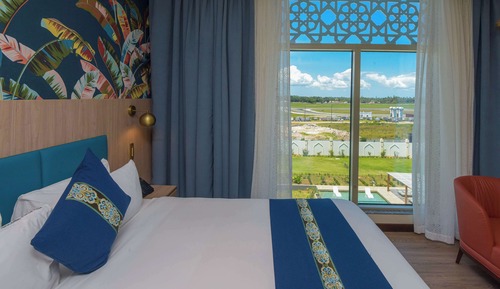 Deluxe Studio, 1 King Bed