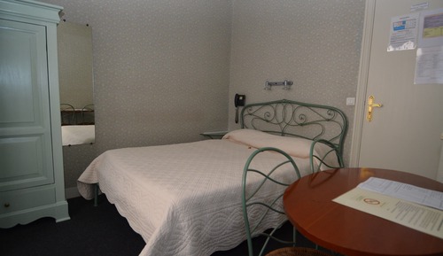 Double Room with Private Shower and WC
