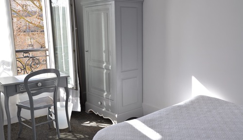 Single Room with Private Shower and WC