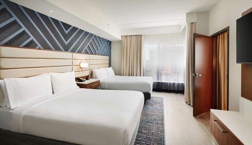 Suite, 2 Queen Beds, Accessible, Bathtub (Mobility & Hearing)