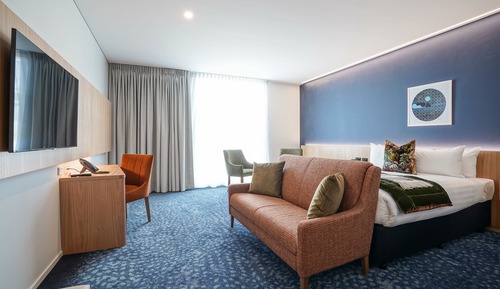 Superior Room, 1 King Bed, Mobility Accessible