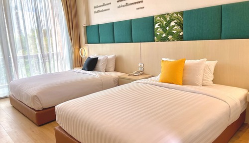 Standard Twin Room