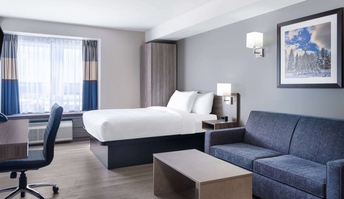 Studio Suite, 1 Queen Bed, Non Smoking