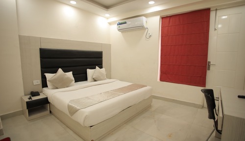 1 BHK Service Apartment