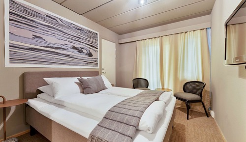 Standard Room, 1 Queen Bed, Non Smoking