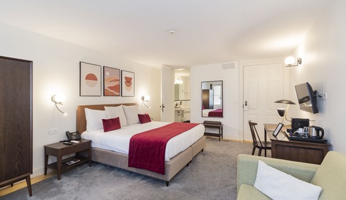 Deluxe Room with Garden View