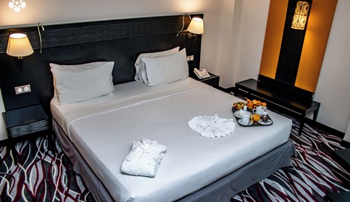 Superior Double or Twin Room, 2 Twin Beds, Pool Access