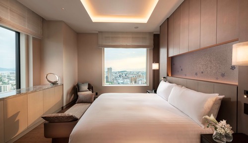 Deluxe Suite, 1 King Bed