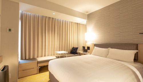 Double Room No Smoking