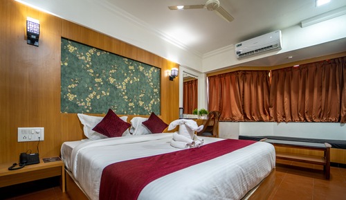 Deluxe Double or Twin Room