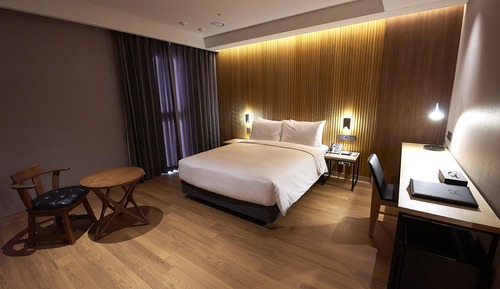 Superior Double Room (Shower)